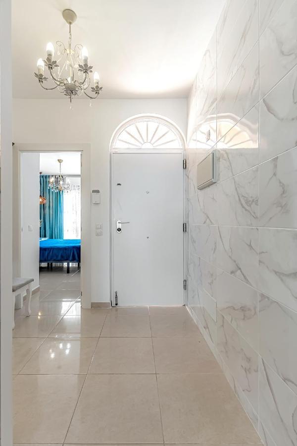Beautiful Deluxe Apartment Sun And Sea 아데제 외부 사진